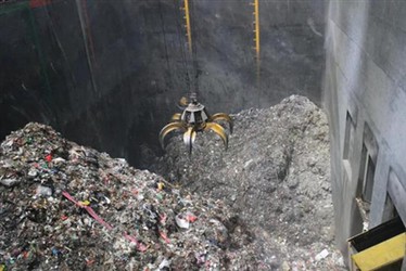 What are the common troubleshooting methods for garbage cranes?